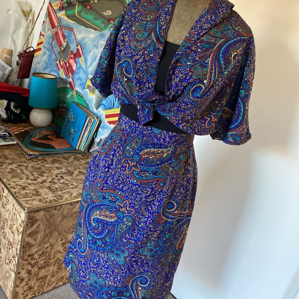 VINTAGE Handmade Suit- (6 Outfits‼️) - Picture 2 of 9